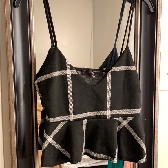 Vibe Sportswear Tops - •Vibe• Crop Top